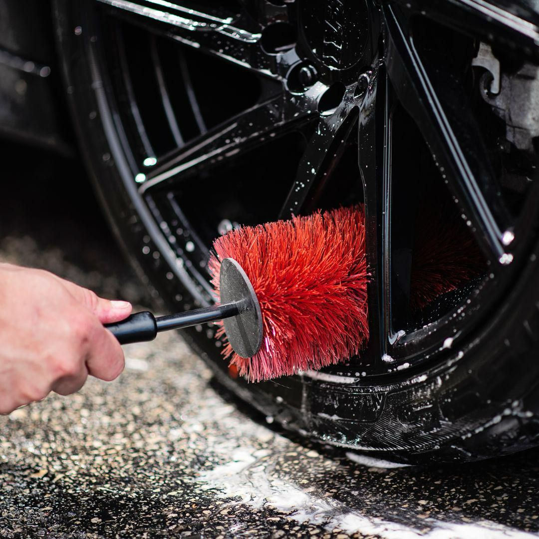 Deep Dish Wheel Cleaning